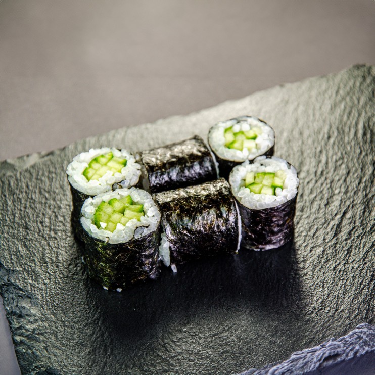Макі Roll з огірком 🌱