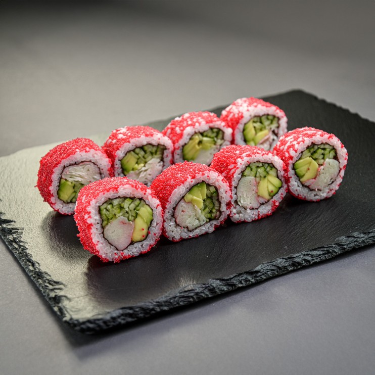 Roll Каліфорнія з сніговим крабом в ікрі